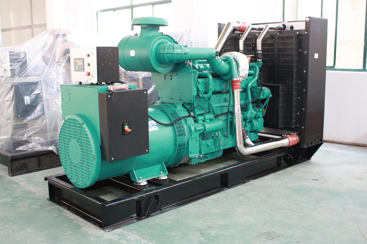 平山租赁发电机-柴油发电机常规都给谁供电呢？
