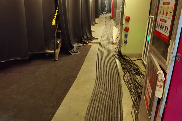 平山柴油发电机组的输出电压可以调节到哪些范围？