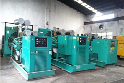 平山如何判断汽油发电机组电瓶的使用寿命？