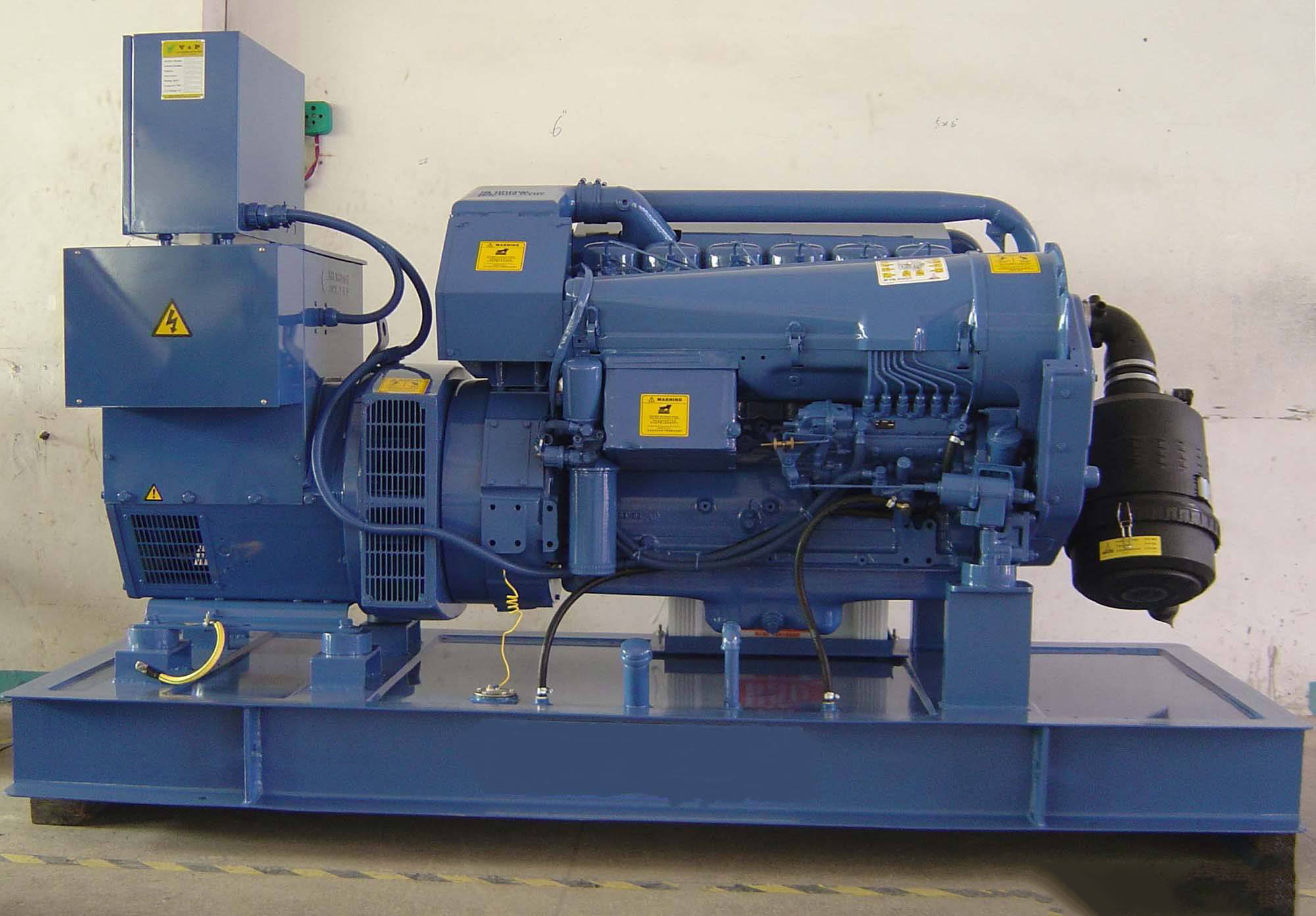 平山汽油发电机组冬季启动前，电瓶需要做哪些检查和维护？